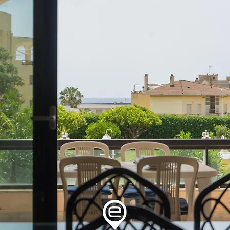 Charming Seaview